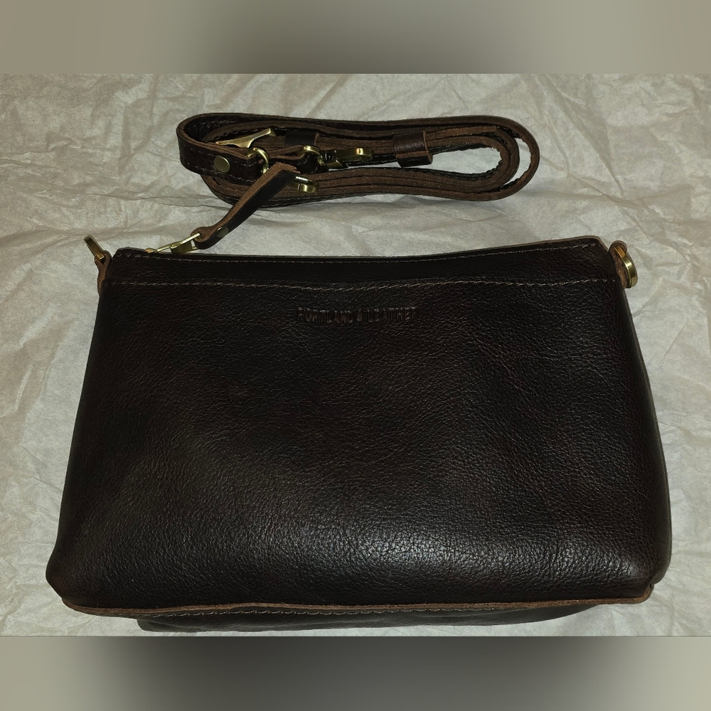 Portland Leather Goods Classic Poppy Crossbody Purse Color Coldbrew